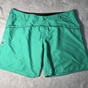 GUY HARVEY BY AFTCO Shorts Green Embroidered Boardshorts Size 44  Outdoors Swim